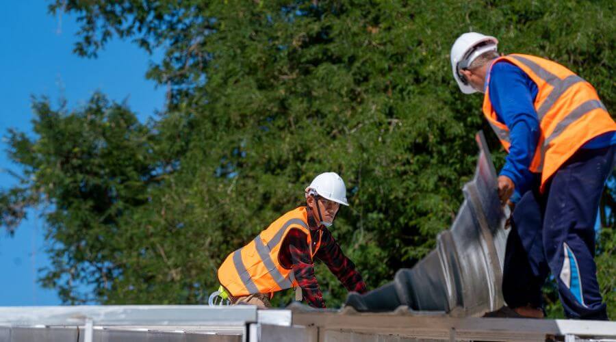 Professional gutter cleaning in Cheyenne, OK